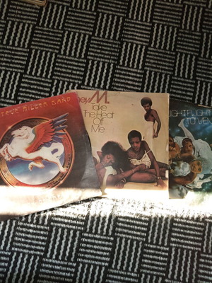 Records used, 3 pieces with BoneyM and The Steve Miller Band