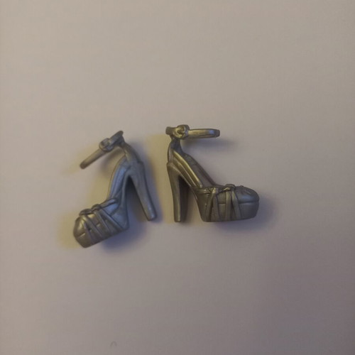 Barbie vintage silver heels