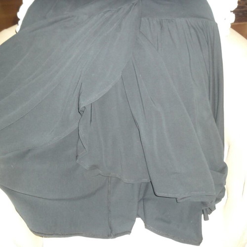Madeleine cotton midi skirt black like new