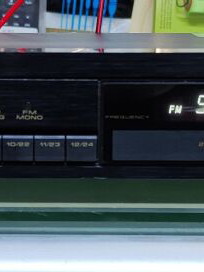 Pioneer F-223L tuner used with external marks