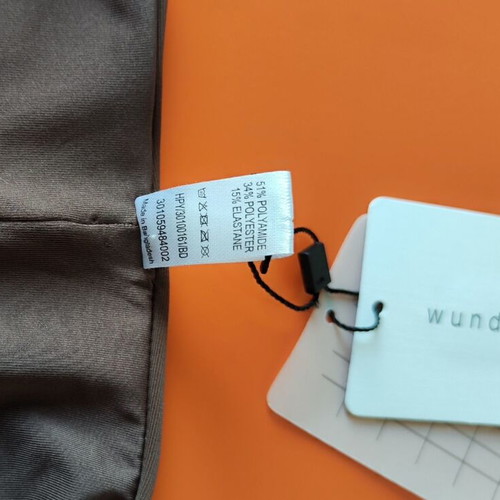 WunderLove high-waisted swim shorts chocolate, new, size M