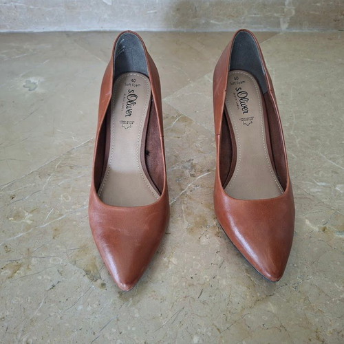 S.Oliver leather pumps tan size 40 like new