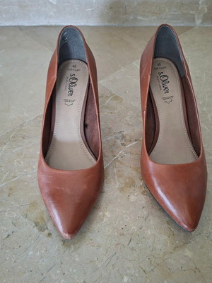 S.Oliver leather pumps tan size 40 like new