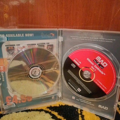 Hitman PC game used with two CDs