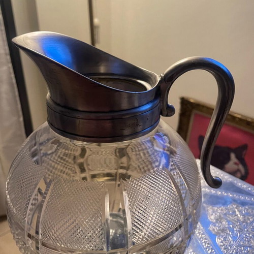 Crystal pitcher like new