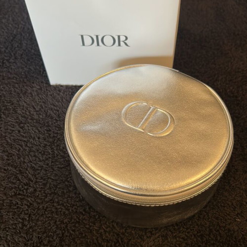Dior toiletry bag silver new, 15 cm diameter