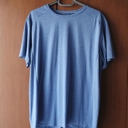 Set of 8 Admiral and Decathlon dry fit gym t-shirts