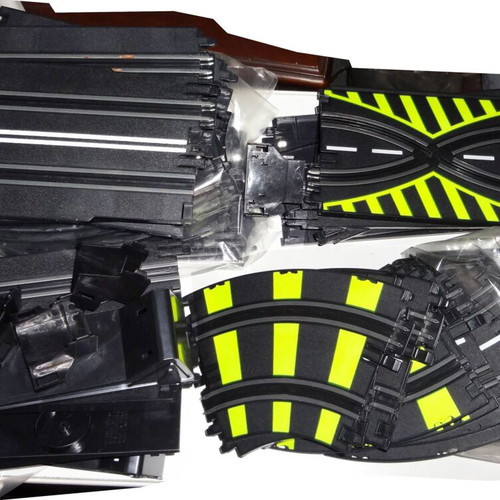 Slot car racing track used with 2 racing cars
