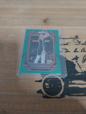 Kristaps Porzingis Panini Prizm card like new