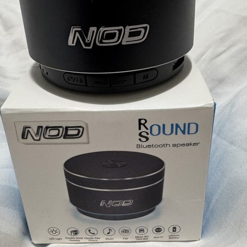 NOD Round Sound Bluetooth Speaker new, portable black