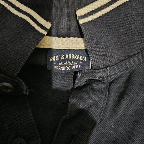 Navy polo used, size XL in very good condition