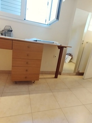 Desk with 5 drawers