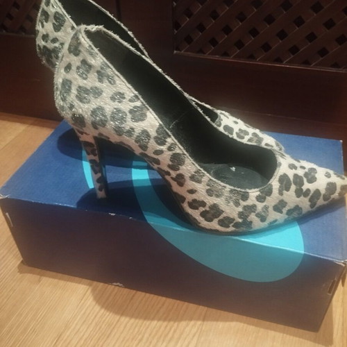 Animal Print Pumps Katia Shoes like new, size 39, stiletto heel