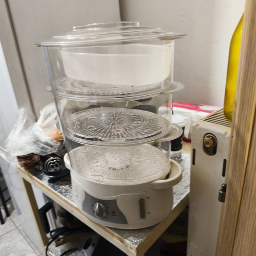 Steam Cooker like new, functional