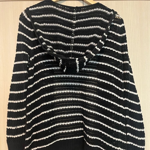 Gap knitted cardigan fall/spring with hood like new