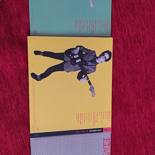 Elvis Costello 4 CD set like new, rock