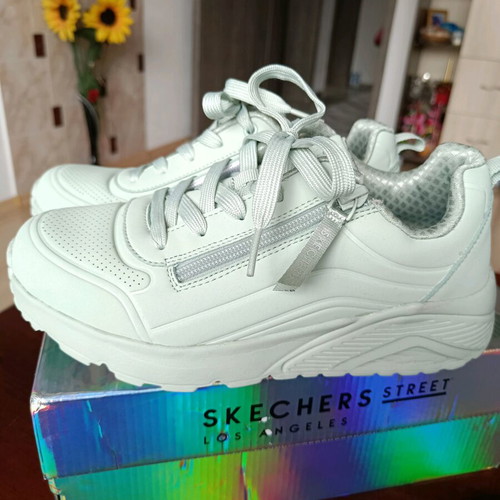 Skechers sports shoes like new, size 39, green