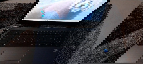 Laptop hp 260 G3
