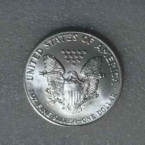 US Silver Eagle 1oz 1992 coin new, .999 silver purity