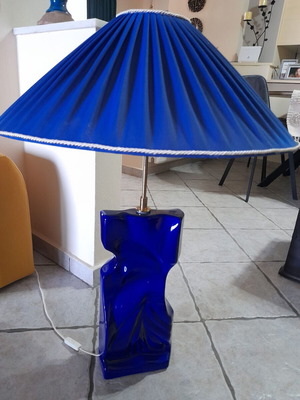 Table lamp large blue like new