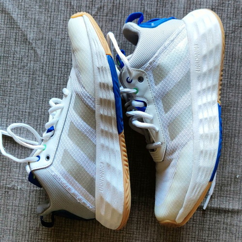 Adidas OwnTheGame 2.0 K kids basketball shoes like new, size 36