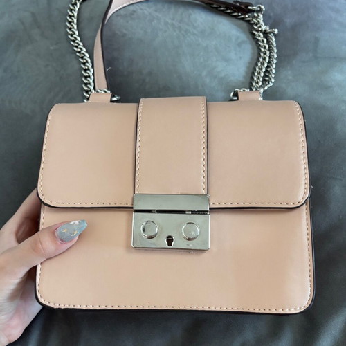 Bershka shoulder bag like new, soft pink