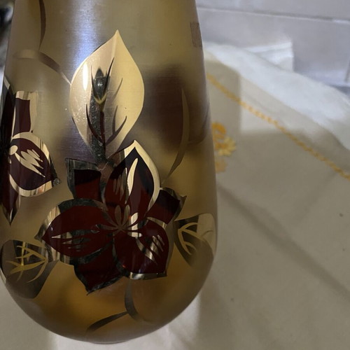 Vase new in brown gold vintage shades