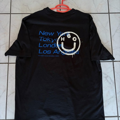 Hugo Boss Relaxed Fit T-shirt M like new, black