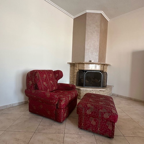 Μπερζέρα πολυθρόνα με υποπόδιο μεταχειρισμένη