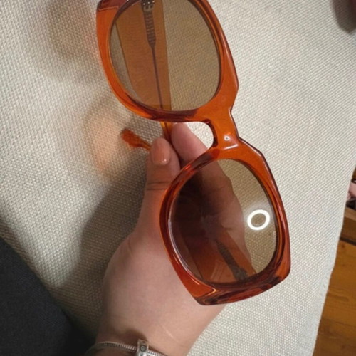 Komono sunglasses like new, orange with case and cloth