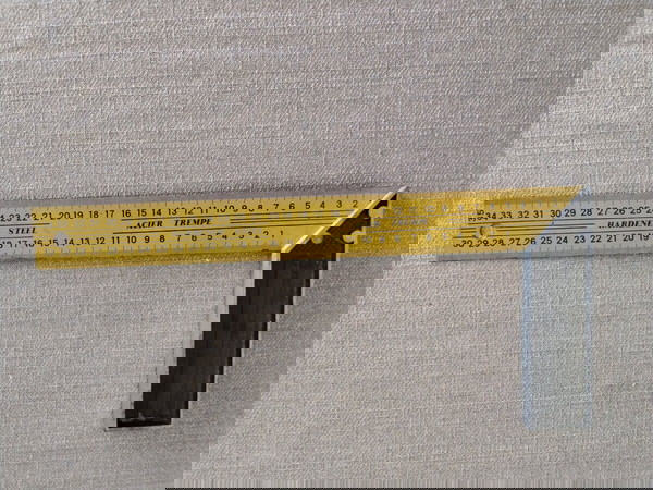 Γωνιά αλουμινίου 35cm