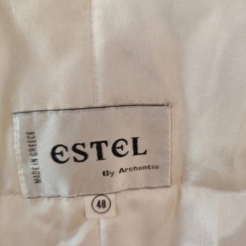 Beige trench coat size 48, like new