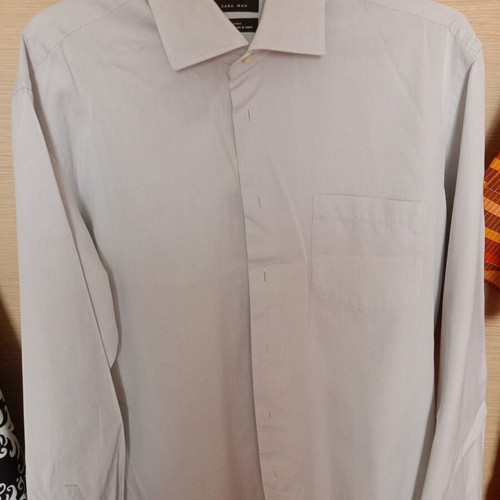 Men's clothes like new, white cotton knit Zara sweater and 2 XL shirts