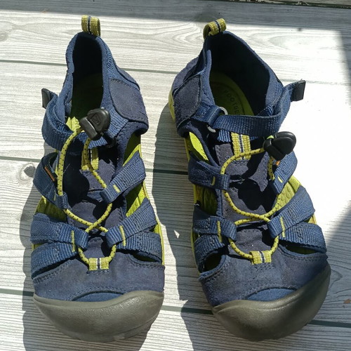 Keen washable unisex sandals used, size 36, blue