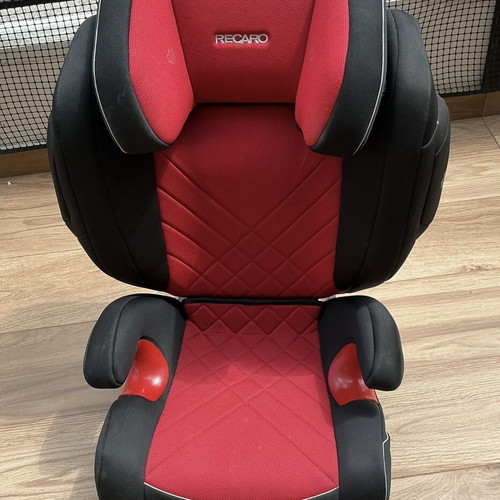 Recaro Monza Nova 2 SeatFix car seat like new with protective cover