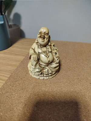 Smiling Buddha resin figurine like new