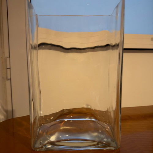 Glass vase modern minimal design 23cm like new