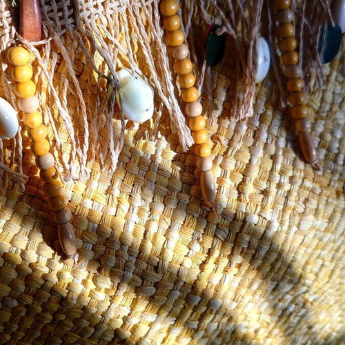 Cabaia Straw Shoulder Bag new, yellow with shells and wooden beads