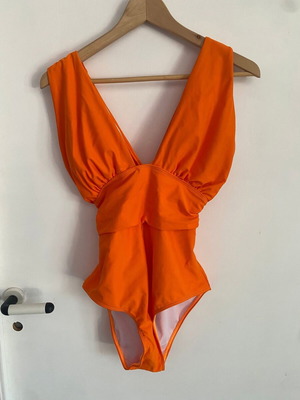 Ladies orange swimsuit size M