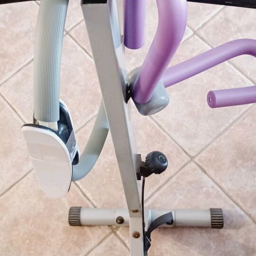 Exercise bike used, with non-working odometer