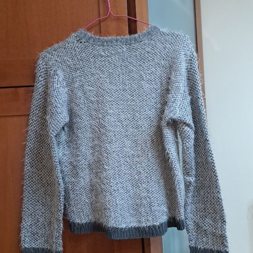 Winter blouse like new with reversible sequins, black and gray