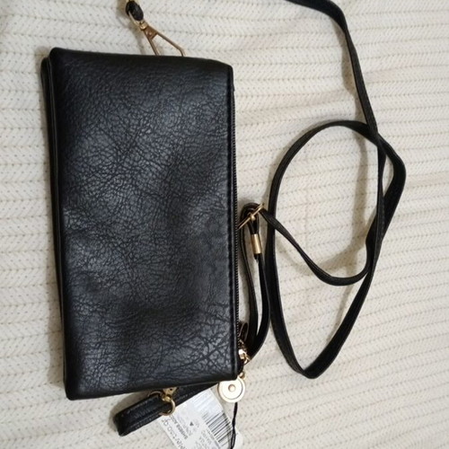 Celestino shoulder bag new, black with three zip compartments