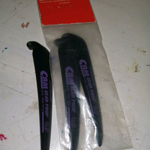 Graupner 1329.25.20 MAX7000RPM 25-20/10x8" propellers pack of 3 new