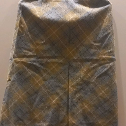 Laura Ashley wool skirt like new, size L