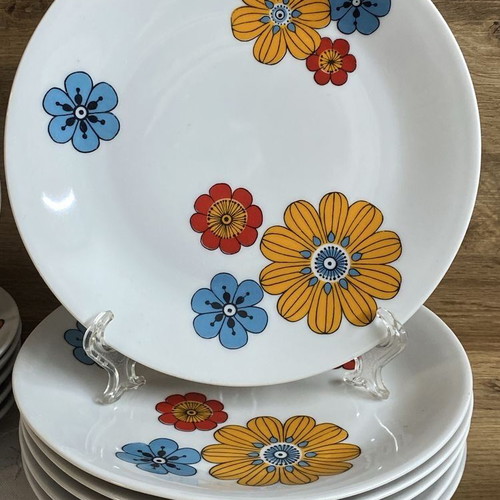 KAHLA GDR porcelain vintage set new, 6 cups, 6 saucers, 6 dessert plates