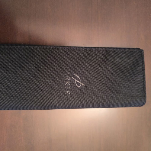 Parker Urban Metro Metallic CT ballpoint pen like new with pouch