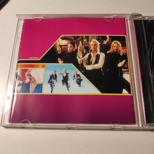 Charlie's Angels CD like new, movie soundtrack