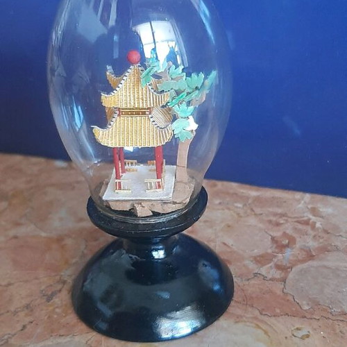 Chinese landscape used cork inside glass egg 10cm