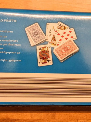 Playing cards new, 1 case