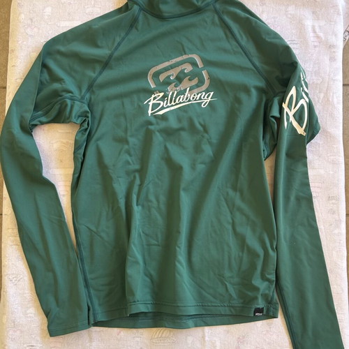 Billabong Kids Long-Sleeve Rash Guard SPF 50+ Size L Green